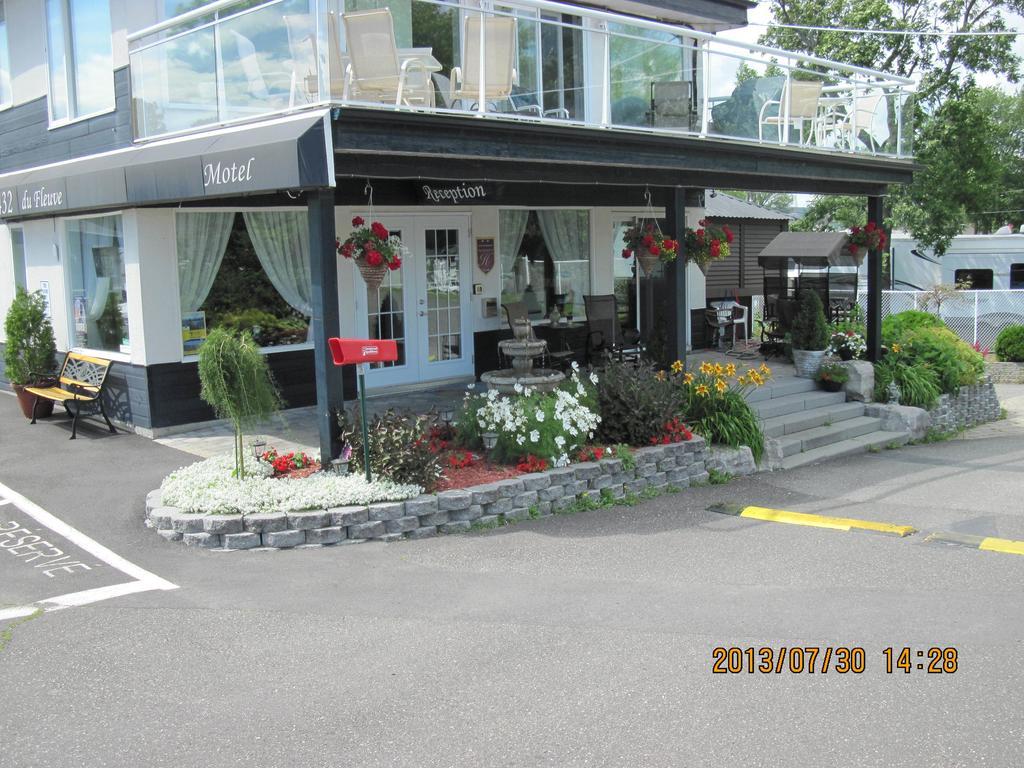 Motel Parc Beaumont Inc. Eksteriør bilde
