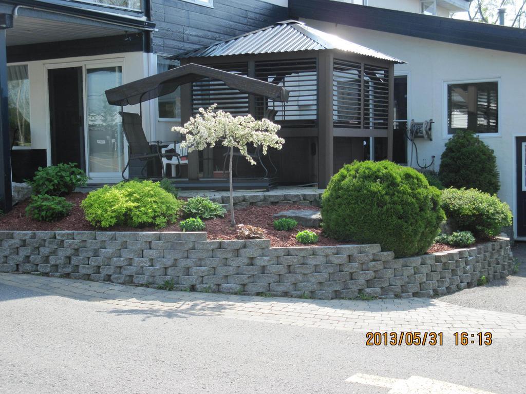 Motel Parc Beaumont Inc. Eksteriør bilde